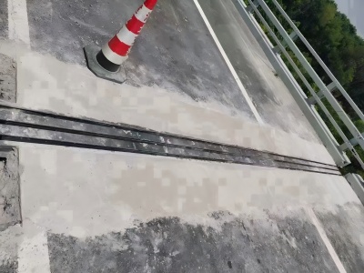 平陆伸缩缝更换后浇筑材料快速结构修补料速砼的产品特点及施工流程​